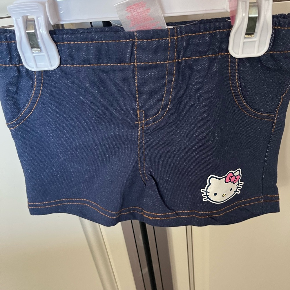 Hello Kitty Peach Matching Shorts Set - Picture 3 of 4